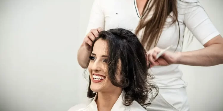 Benefits of hiring a professional hairstylist