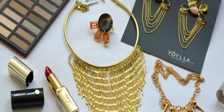 Essential things to consider when buying imitation jewellery in India