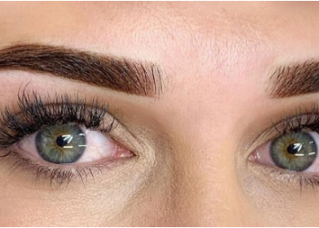 Combo Brows Perfect for Summer