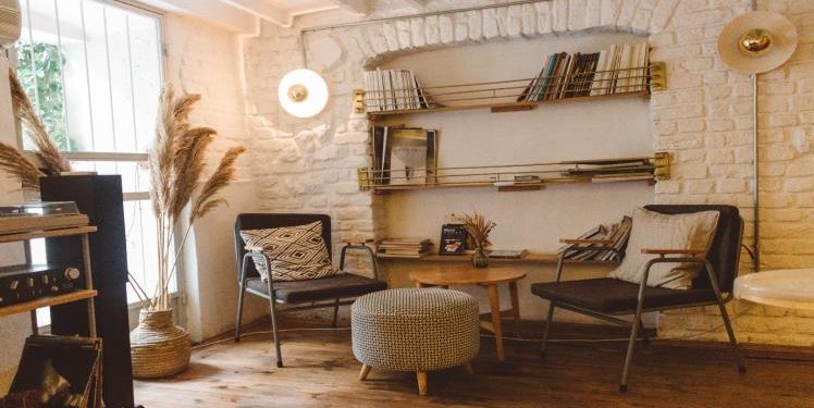 8 Types of Ottomans and What to Know Before Buying