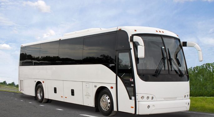 5 Tips for Choosing the Right Singapore Private Bus for Your Trip