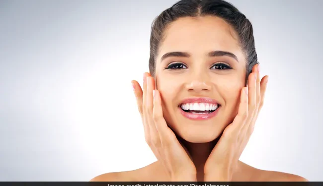 Get Your Glow on with Retinol Serum: The Secret to Radiant and Youthful Skin!