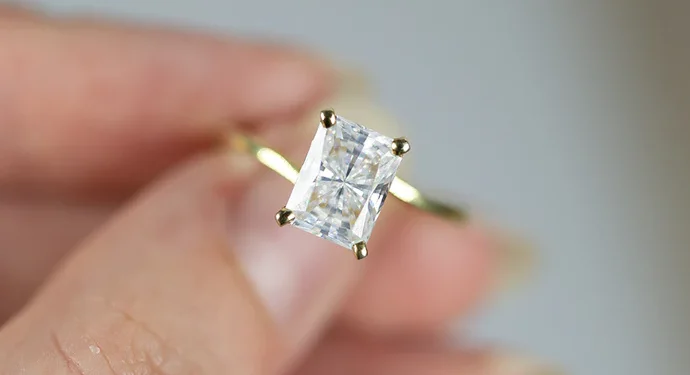 Complete Guide to Buying Colored Moissanite Stones