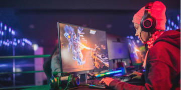 The Rise of Mobile Gaming: How Online Games Have Adapted to the Small Screen