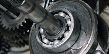 Causes and Solutions to Bearing Overheating in Heavy Machinery