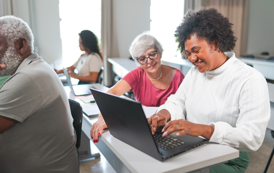 How Online Inmate Locators Simplify the Search Process for Loved Ones